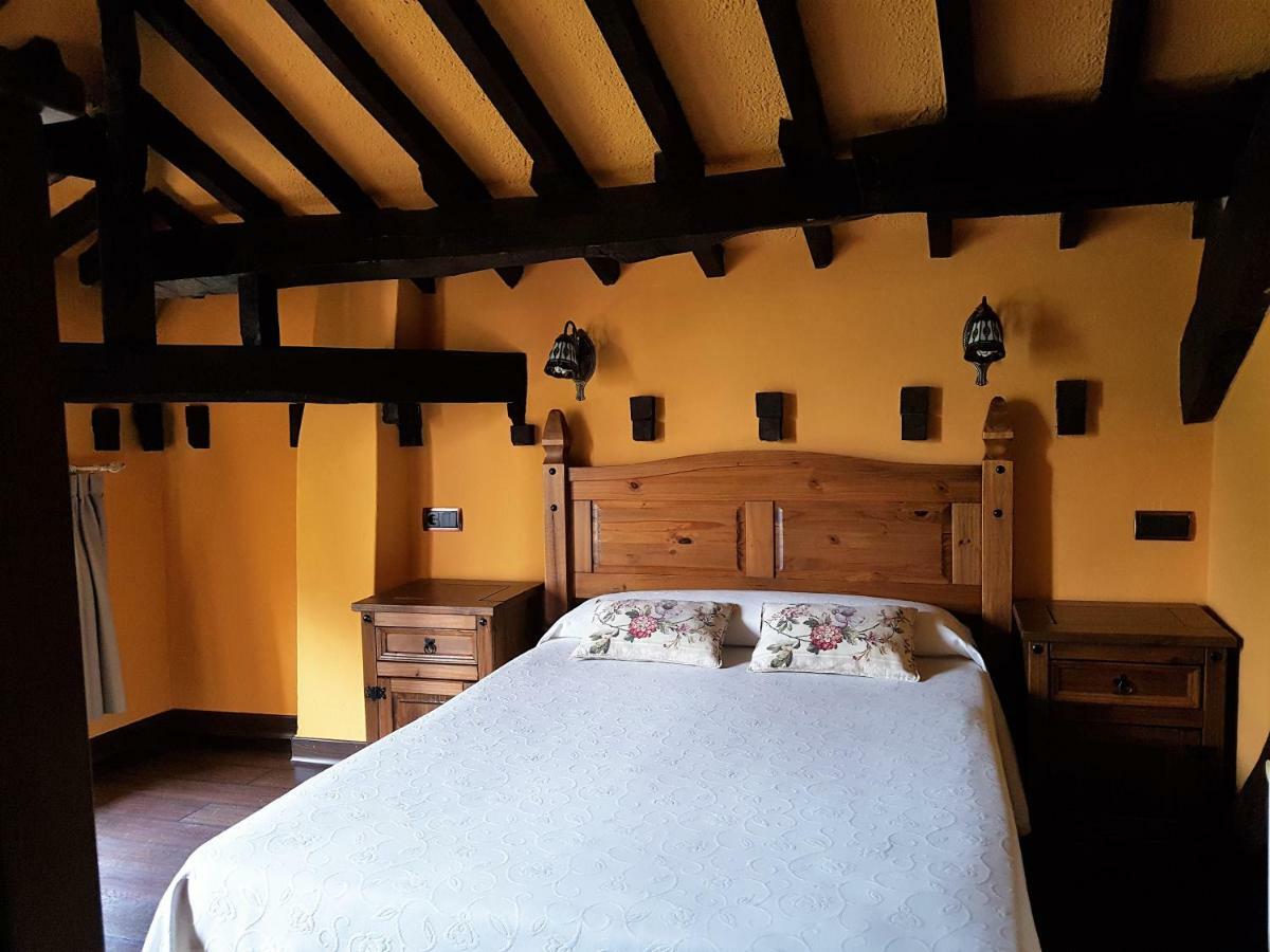Hostal La Casona de Sames Exterior foto