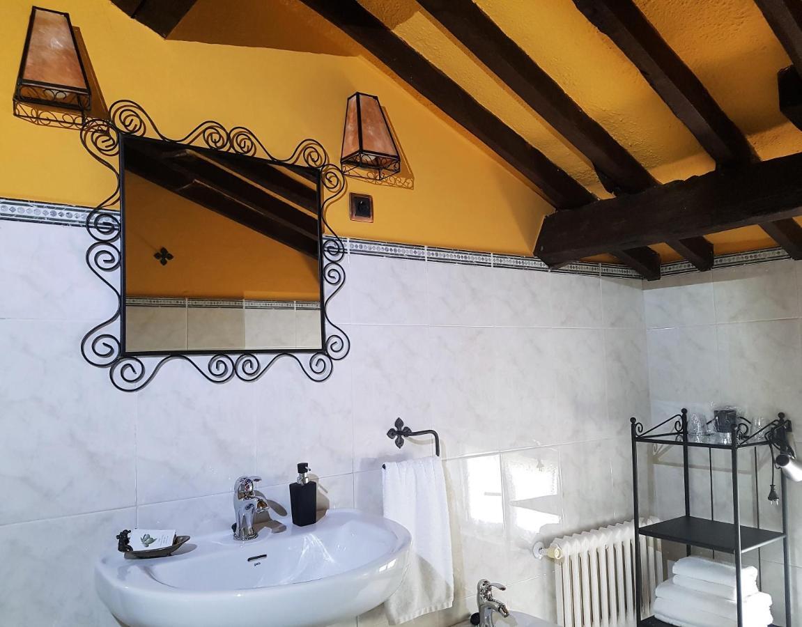 Hostal La Casona de Sames Exterior foto